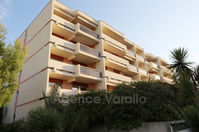 Photo Appartement Antibes Combes, Location appartement 2 pièces 50 m²