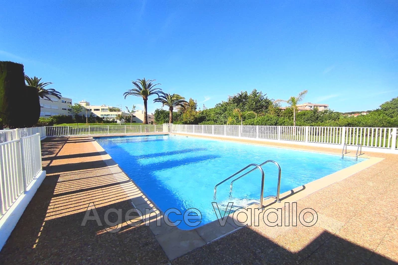 Apartment Antibes Combes,  Rentals apartment  2 rooms   50&nbsp;m&sup2;