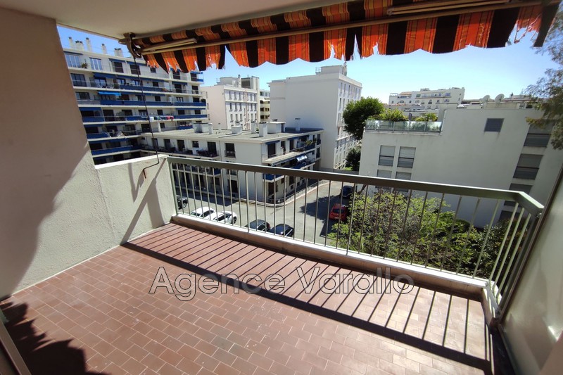 Appartement Juan-les-Pins Juan centre,  Location appartement  3 pièces   72&nbsp;m&sup2;