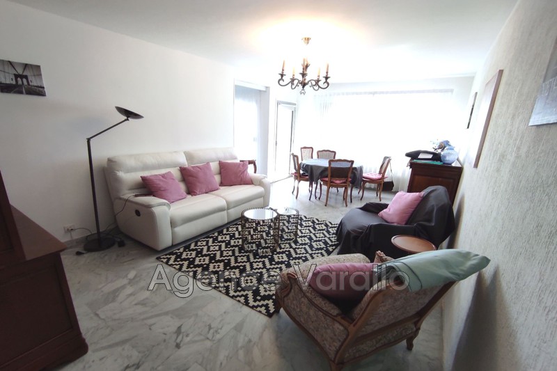 Photo Apartment Antibes Proche centre, Rentals apartment 4 rooms 80 m²