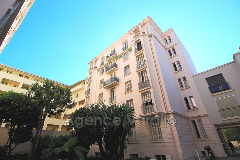 Photo Appartement Juan-les-Pins Juan centre, Location appartement 2 pièces 43 m²