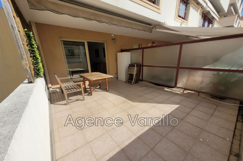 Appartement Antibes Antibes centre,  Location appartement  2 pièces   41&nbsp;m&sup2;