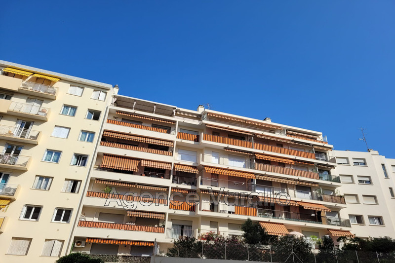 Apartment Antibes Antibes centre,  Rentals apartment  2 rooms   44&nbsp;m&sup2;