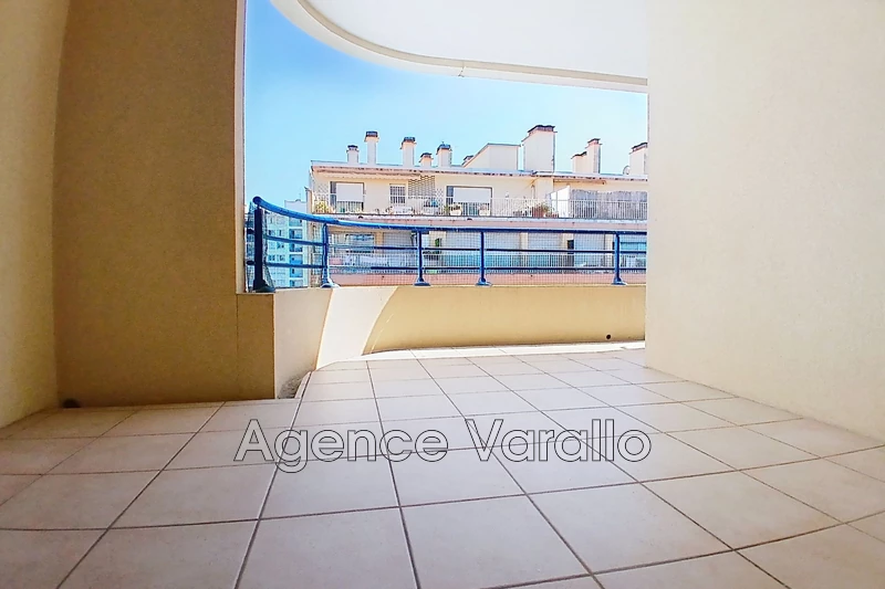 Photo Appartement Juan-les-Pins Juan centre, Location appartement 2 pièces 6 m²