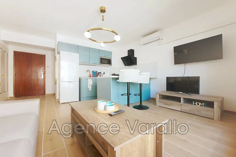 Photo Apartment Antibes Antibes centre,  Rentals apartment  2 rooms   31&nbsp;m&sup2;