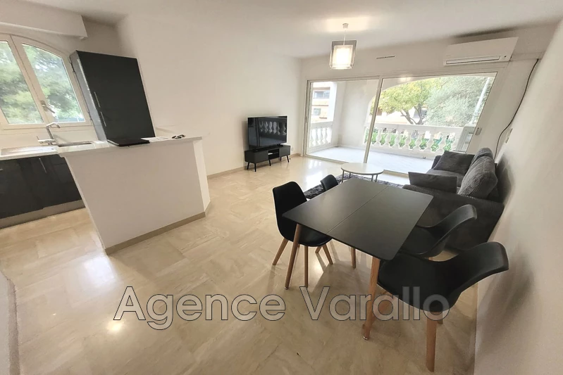 Apartment Antibes Cap d antibes,  Rentals apartment  2 rooms   40&nbsp;m&sup2;