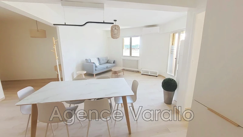 Photo Apartment Antibes Antibes centre,  Rentals apartment  3 rooms   68&nbsp;m&sup2;