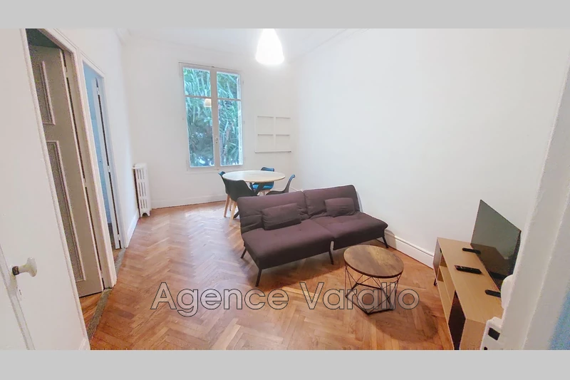 Photo Appartement Juan-les-Pins Juan centre,  Location appartement  3 pièces   47&nbsp;m&sup2;