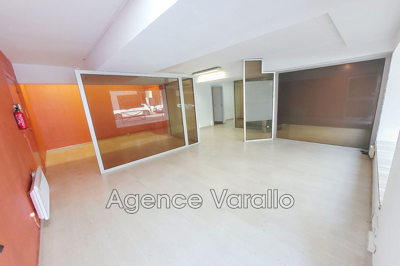 Local professionnel Antibes Antibes centre,  Professionnel local professionnel   57&nbsp;m&sup2;