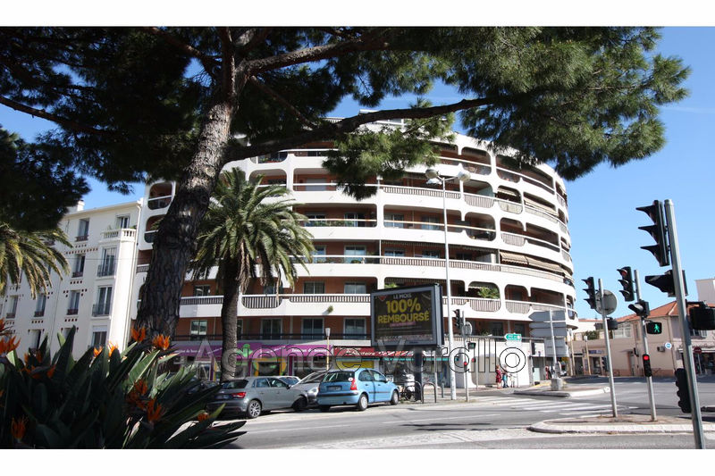 Photo Apartment Antibes Antibes centre, to buy apartment 2 rooms 44 m²