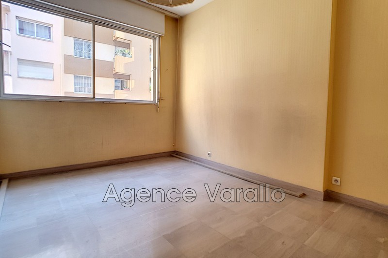 Photo Apartment Antibes Antibes centre, to buy apartment 3 rooms 73 m²