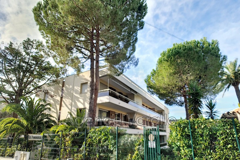 Photo Apartment ANTIBES Rostagne, to buy apartment 2 rooms 44 m²