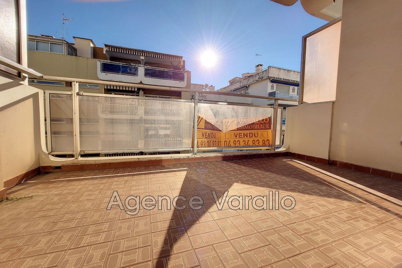 appartement  3 pièces  Antibes Antibes centre  76 m² -   