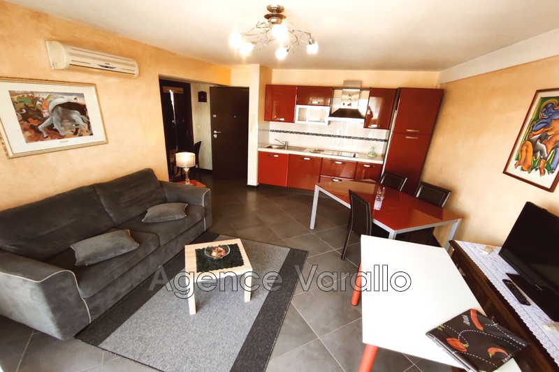 Photo Apartment Juan-les-Pins Centre,   to buy apartment  2 rooms   39&nbsp;m&sup2;