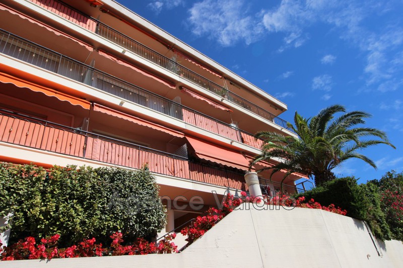 Photo Apartment Antibes Proche centre,   to buy apartment  2 rooms   50&nbsp;m&sup2;