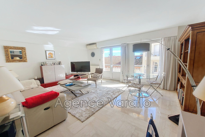 appartement  3 pièces  Antibes Antibes centre  69 m² -   