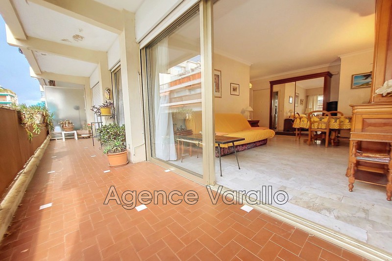 Photo Apartment Antibes Antibes centre,   to buy apartment  2 rooms   38&nbsp;m&sup2;