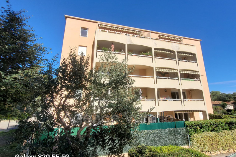 Photo Appartement Antibes Les semboules,   achat appartement  4 pièces   77&nbsp;m&sup2;