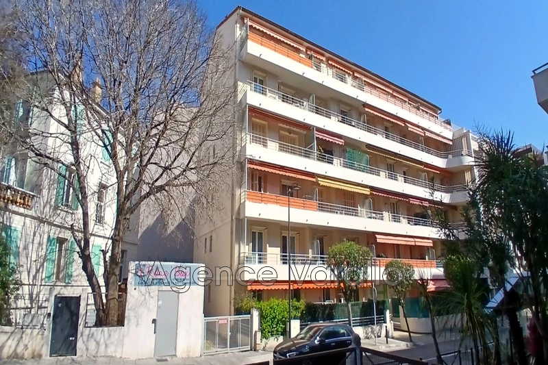 Appartement Antibes Antibes centre,   achat appartement  4 pièces   67&nbsp;m&sup2;