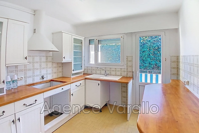 Vente appartement Antibes  Vente appartement Antibes