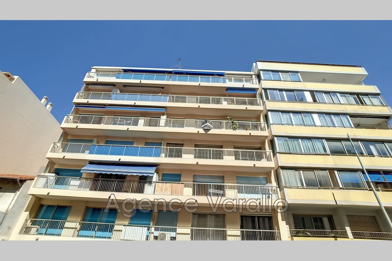 Photo Apartment Antibes Antibes centre,   to buy apartment  3 rooms   103&nbsp;m&sup2;