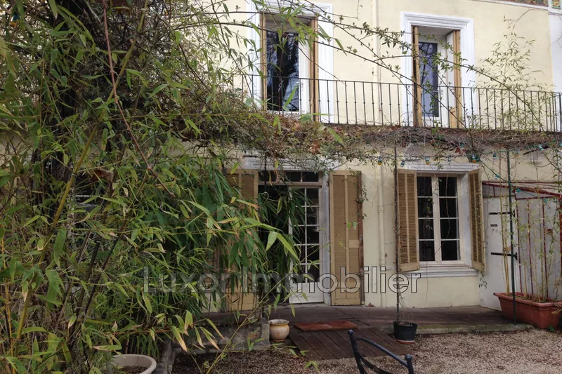 Maison de ville Cucuron  Location maison de ville  