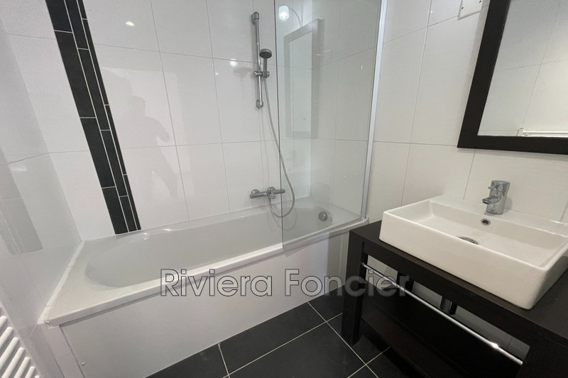 Location appartement Biot  