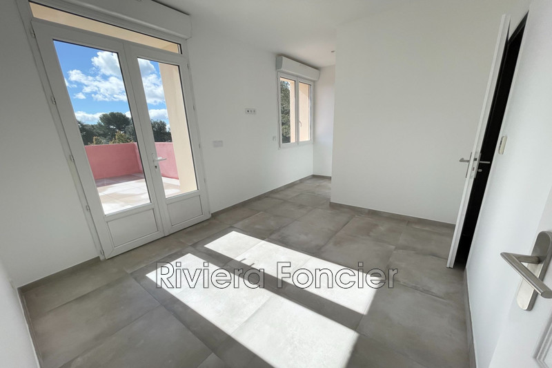 Location appartement Biot  