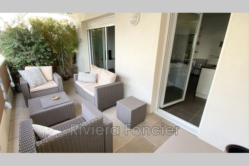 Appartement Juan-les-Pins Centre-ville,   achat appartement  2 pièces   44&nbsp;m&sup2;