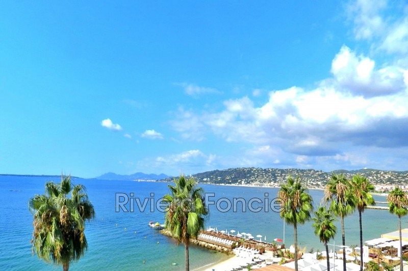 Photo Apartment Juan-les-Pins Front de mer, to buy apartment 2 rooms 63 m²