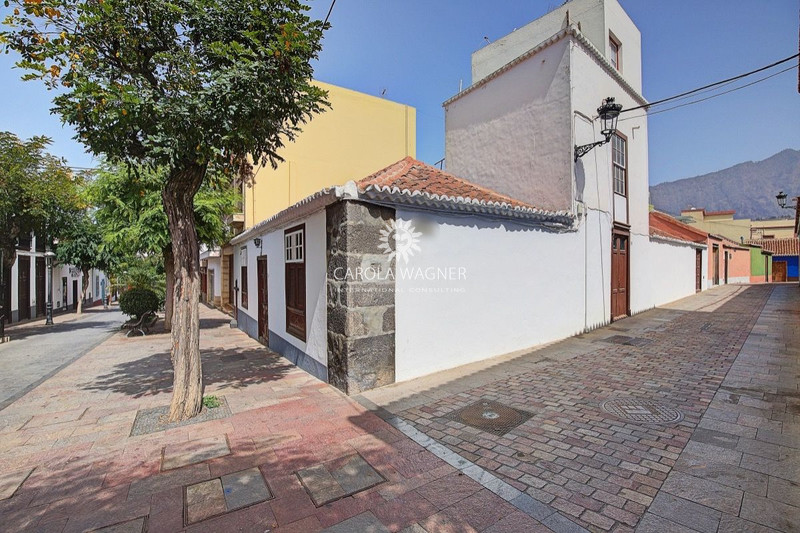 Village house Los Llanos de Aridane La palma,   to buy village house  6 bedroom   211&nbsp;m&sup2;