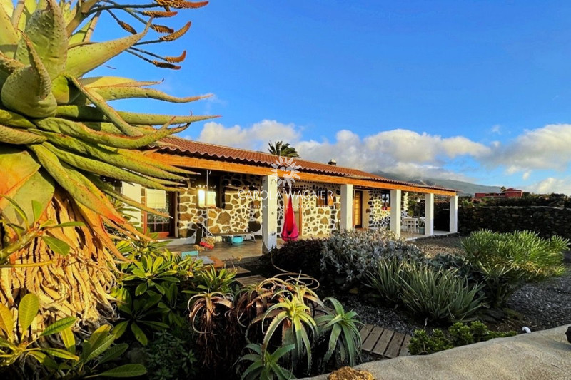Maison en pierre El Paso La palma,   achat maison en pierre  3 chambres   170&nbsp;m&sup2;