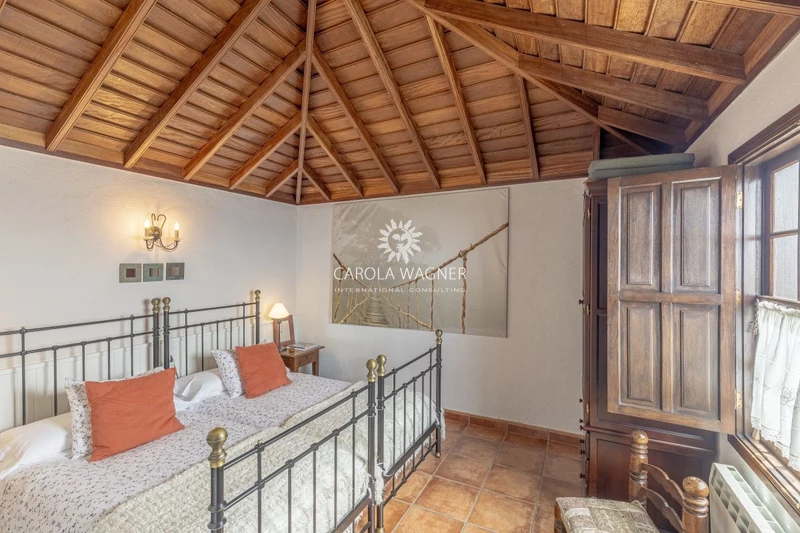 Vente maison d'hôtes Mazo  