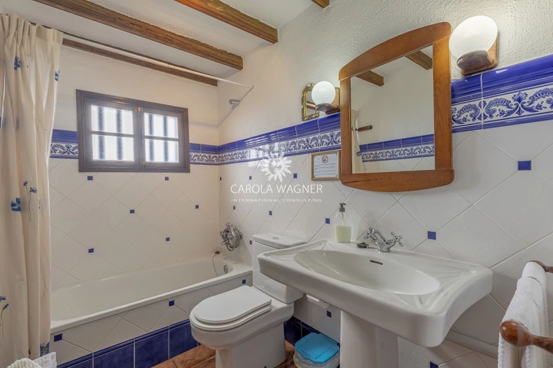 Vente maison d'hôtes Mazo  