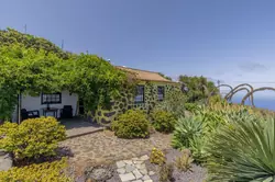 Vente maison d'hôtes Mazo  