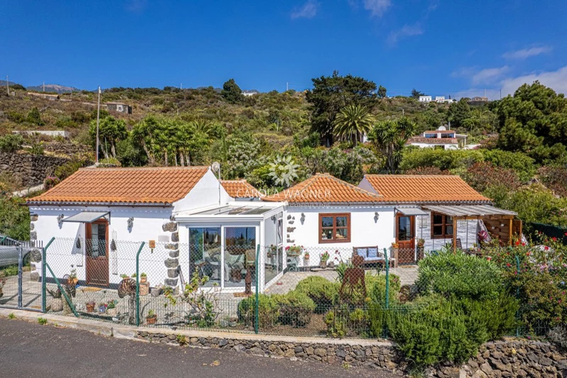 Country house Mazo La palma,   to buy country house  1 bedroom   80&nbsp;m&sup2;
