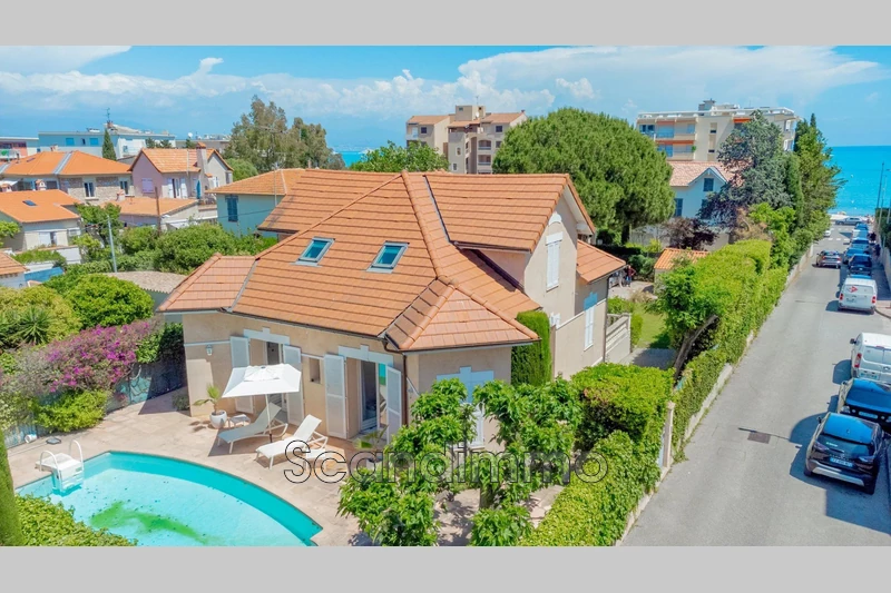 Photo Hem Antibes 06,   to buy hem  5 sovrum   180&nbsp;m&sup2; 