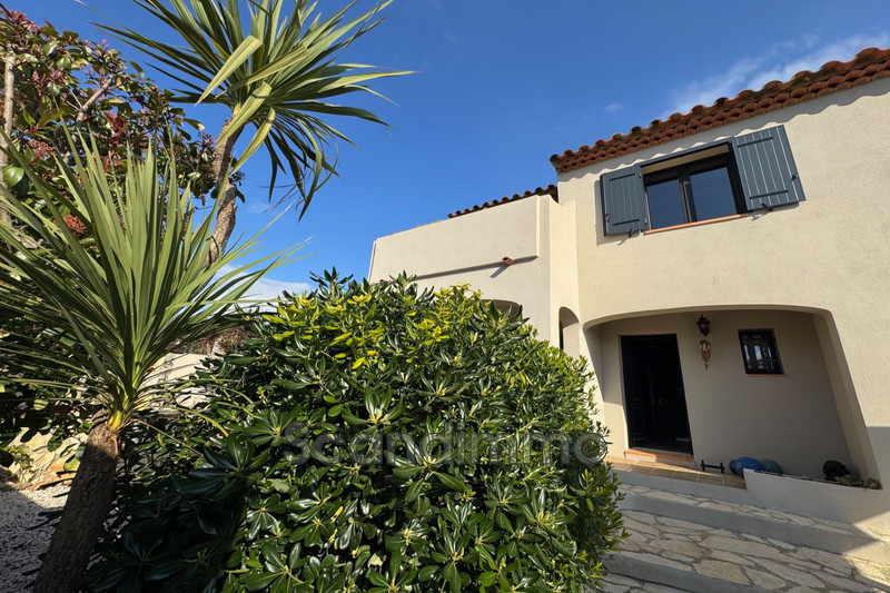 Photo House Sanary-sur-Mer 83,   to buy house  4 bedroom   132&nbsp;m&sup2;