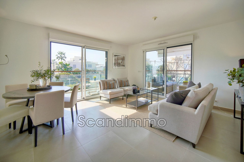 Photo Apartment Juan-les-Pins 06,   to buy apartment  3 bedroom   64&nbsp;m&sup2;