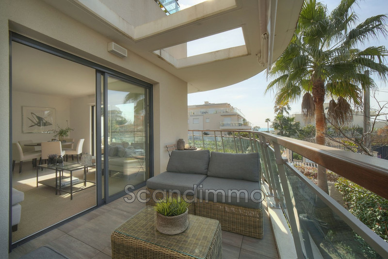Photo Apartment Juan-les-Pins 06,   to buy apartment  3 bedroom   64&nbsp;m&sup2;