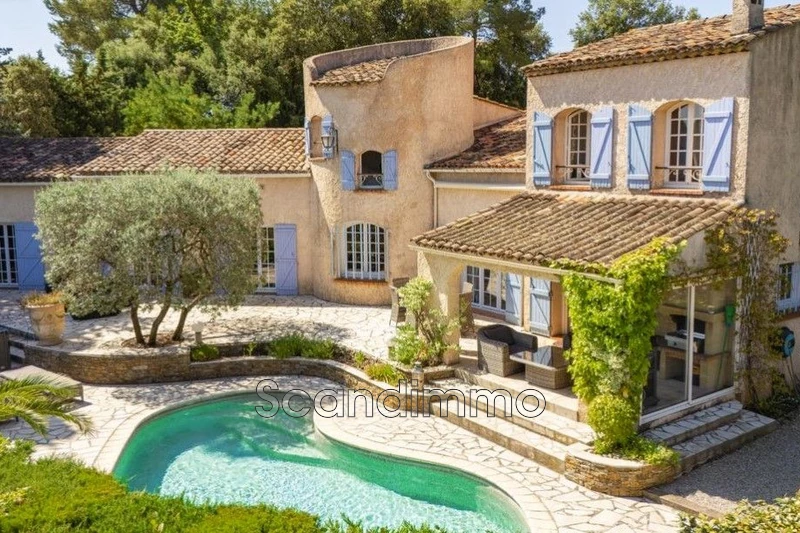 Photo Hus Trans-en-Provence 83,   to buy hus  5 soverom   230&nbsp;m&sup2; 