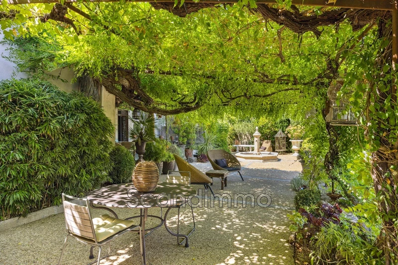 Photo Hus Figanières 83,   to buy hus  6 soverom   325&nbsp;m&sup2; 