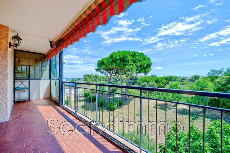 Photo Appartement Antibes 06,   achat appartement  4 pièces   83&nbsp;m&sup2;