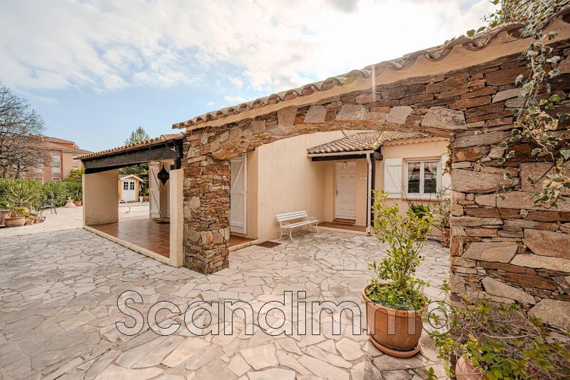 Photo House Bormes-les-Mimosas 83,   to buy house  5 bedroom   126&nbsp;m&sup2;