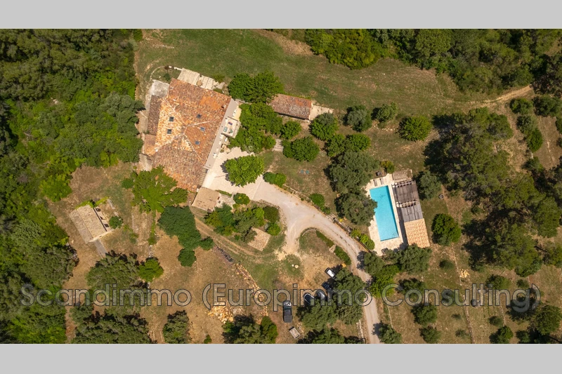 Photo Hem Bagnols-en-Forêt 83,   to buy hem  7 sovrum   486&nbsp;m&sup2; 