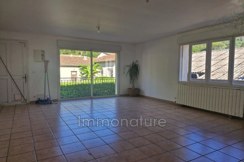 Location maison de ville Sumène  
