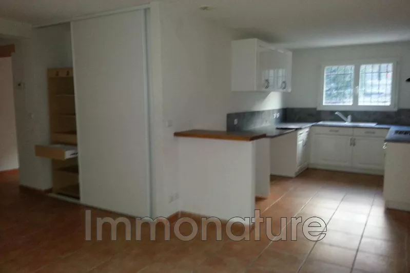 Location appartement Saint-Laurent-le-Minier Location appartement Saint-Laurent-le-Minier