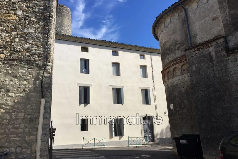 Photo Apartment Laroque  Rentals apartment  2 room   23&nbsp;m&sup2;