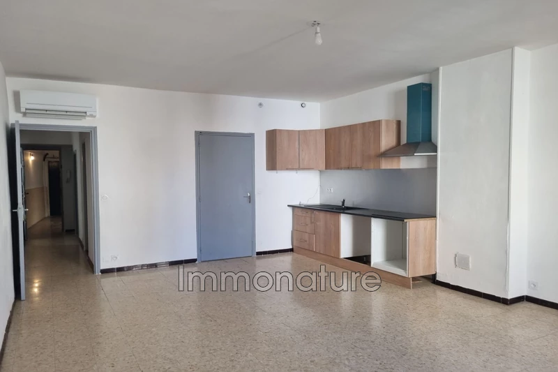 Photo Apartment Ganges  Rentals apartment  3 room   89&nbsp;m&sup2;