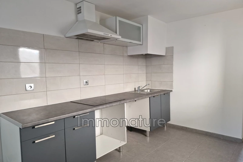 Photo Apartment Ganges  Rentals apartment  2 room   35&nbsp;m&sup2;